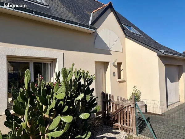 Maison 96 m² - 4 chambres - Square privé au calme