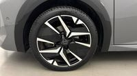 Peugeot 208 1.2 Hybrid 110ch GT e-DCS6 — photo 20