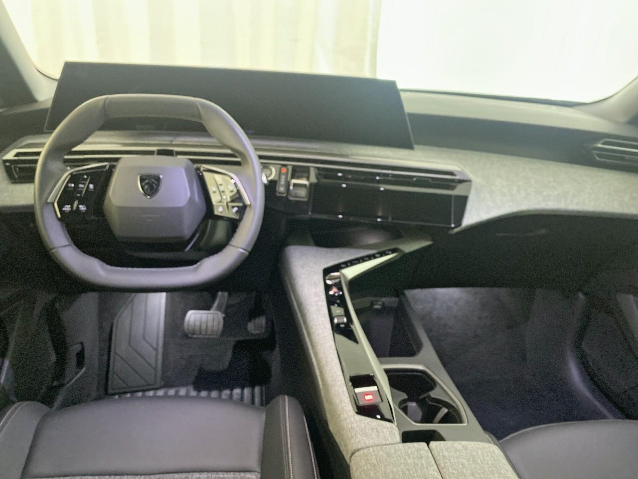 Peugeot 3008 hybrid 145 e-dcs6 allure — photo 8
