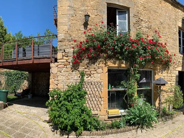Maison 9 pièces 233 m²