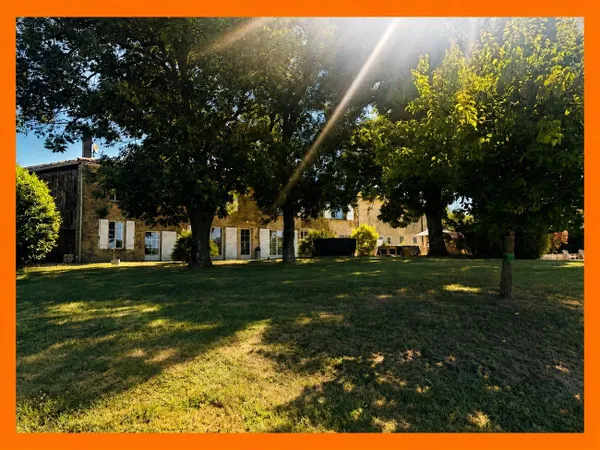 Maison 4 pièces 250 m²