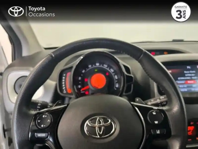 Toyota Aygo 1.0 vvt-i 72ch x-play 3p — photo 13