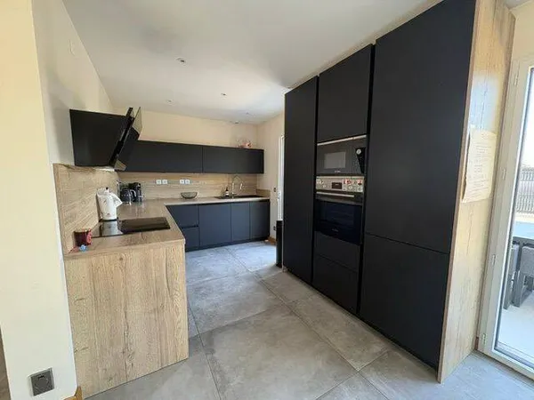 Maison 6 pièces 138 m²