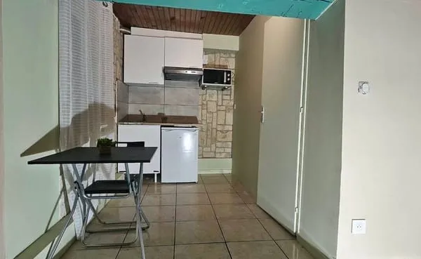 Studio 1 pièce 21 m²