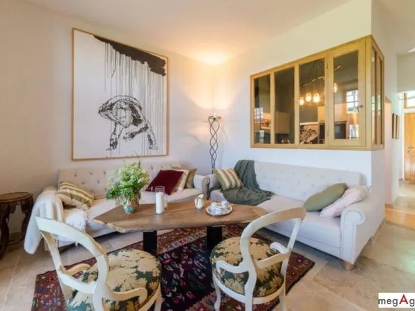 Maison 7 pièces 157 m²