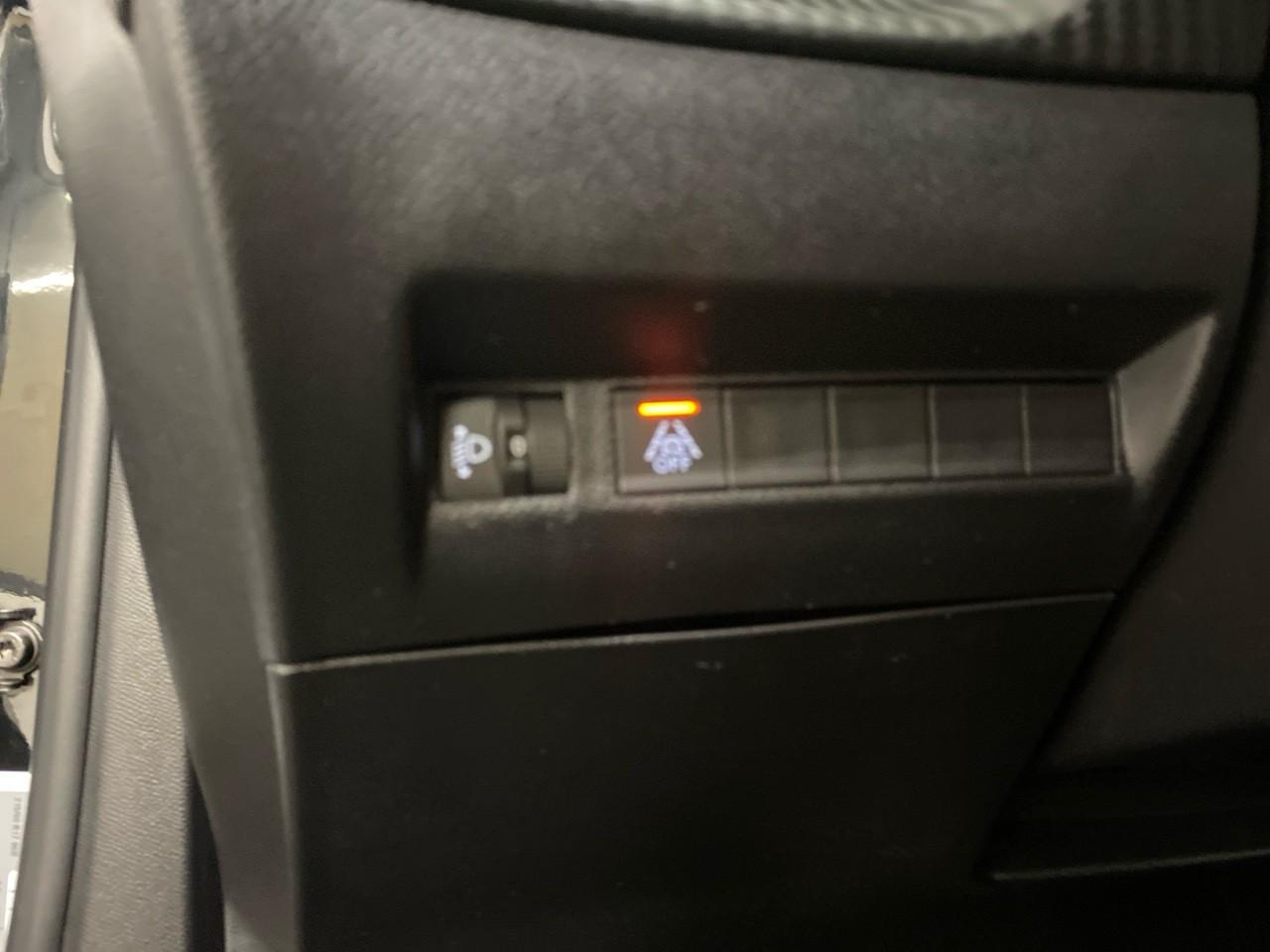 Peugeot 2008 puretech 130 s&s eat8 allure — photo 23