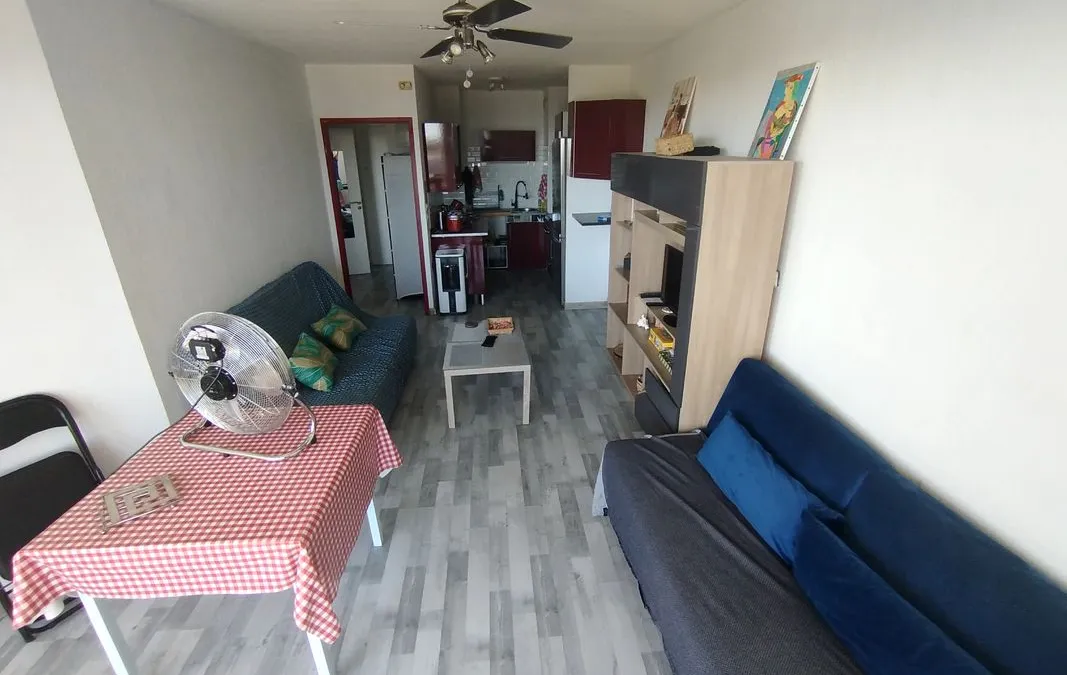 Photo 1