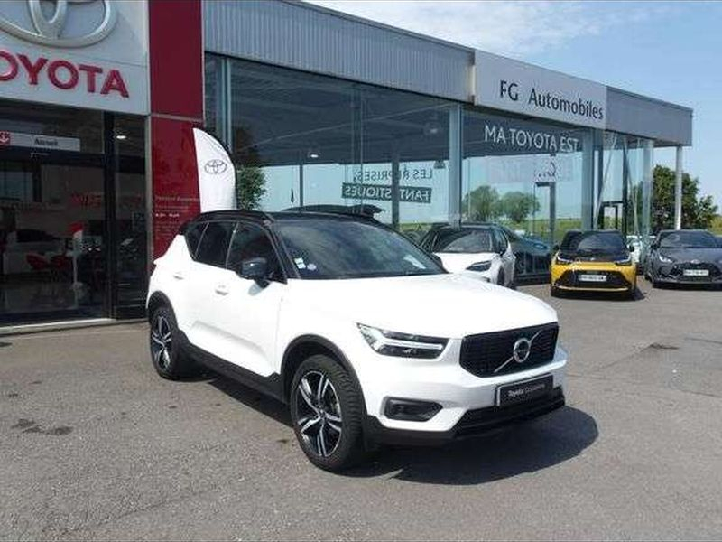 Volvo XC40 Volvo XC40 T3 156ch R-Design — photo 1
