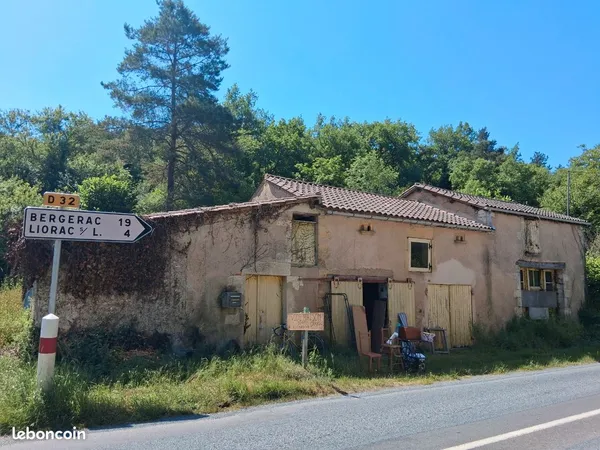 Maison en pierre à rénover