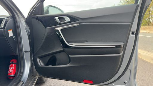Kia XCeed 1.6 CRDi 136 MHEV - Design – 2021 – 60399 km – Hybride diesel – Boîte Manuelle — photo 26