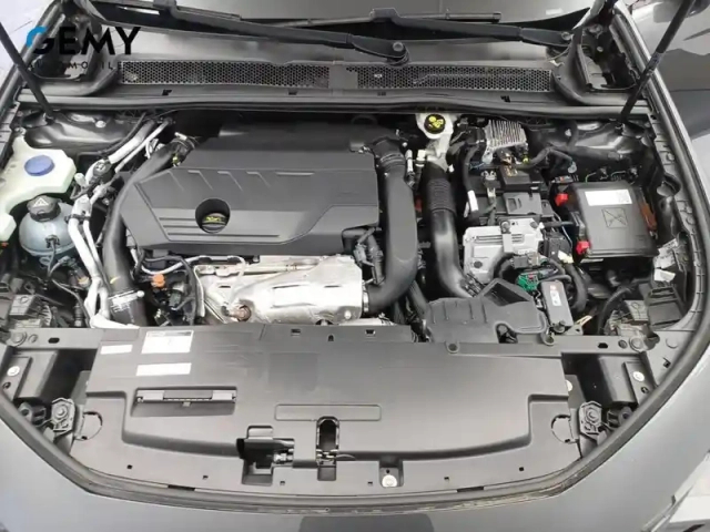 Peugeot 508 sw hybrid 180 e-eat8 — photo 12