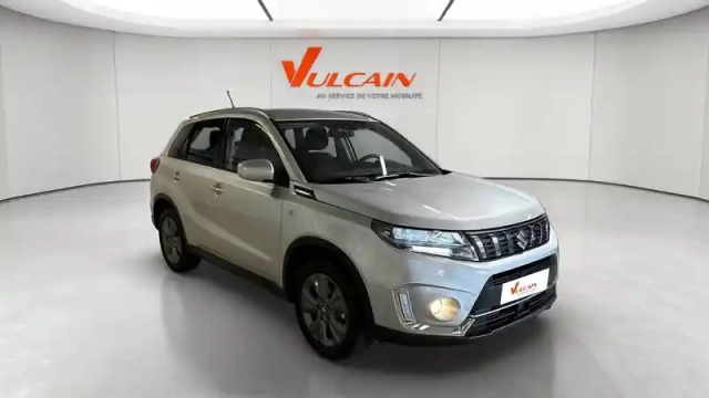 Suzuki Vitara 1.4 boosterjet hybrid — photo 42
