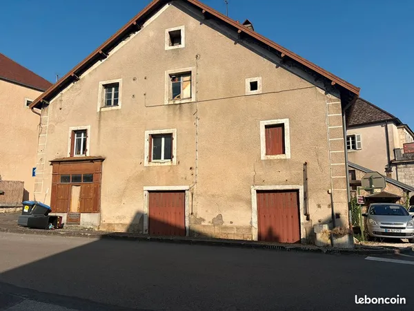 Immeuble 16 pièces 600 m²