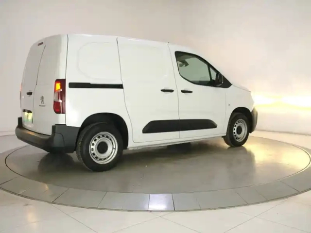 Peugeot Partner fourgon m 650 kg bluehdi 100 s&amp;s bvm6 — photo 45