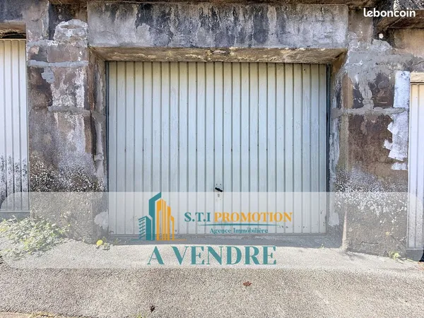 Parking/box 15 m² Thil
