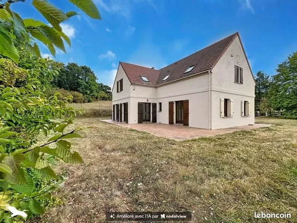 Pavillon 7 pièces 211 m²
