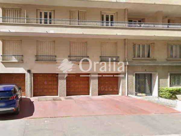 Parking 10 m²
