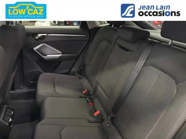Audi Q3 sportback 35 tdi 150 ch s tronic 7 quattro — photo 17