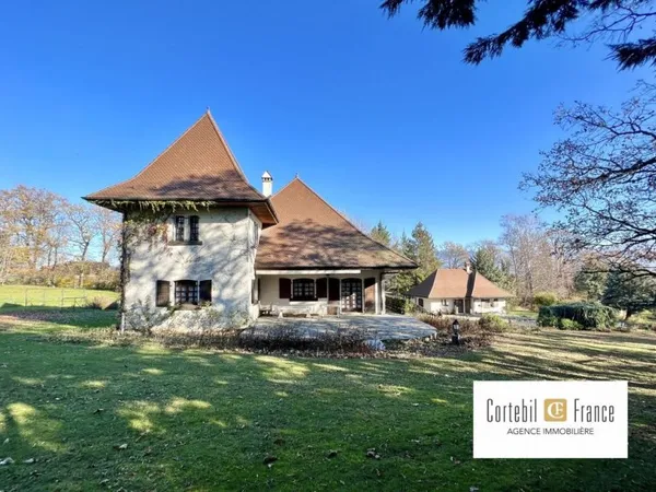 Maison de luxe 8 pièces 194 m²