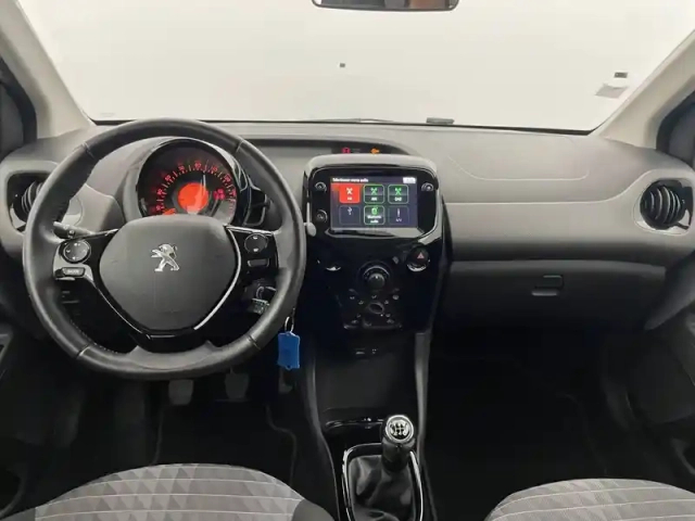 Peugeot 108 vti 72ch s&amp;s bvm5 — photo 27