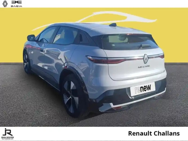 Renault Megane e-tech electric ev60 220ch equilibre super charge -b — photo 14