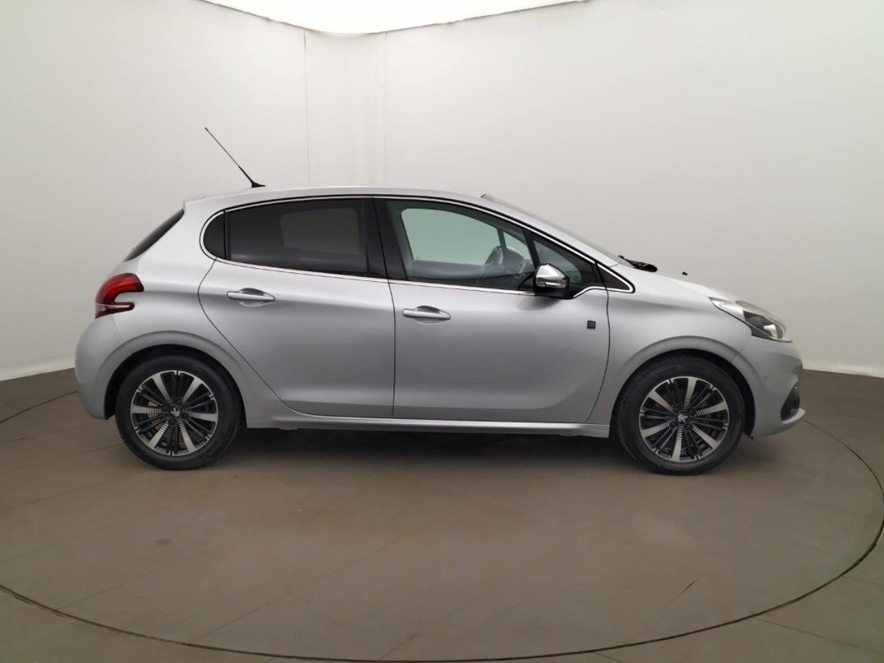 Peugeot 208 puretech 82ch s&s bvm5 tech edition — photo 6