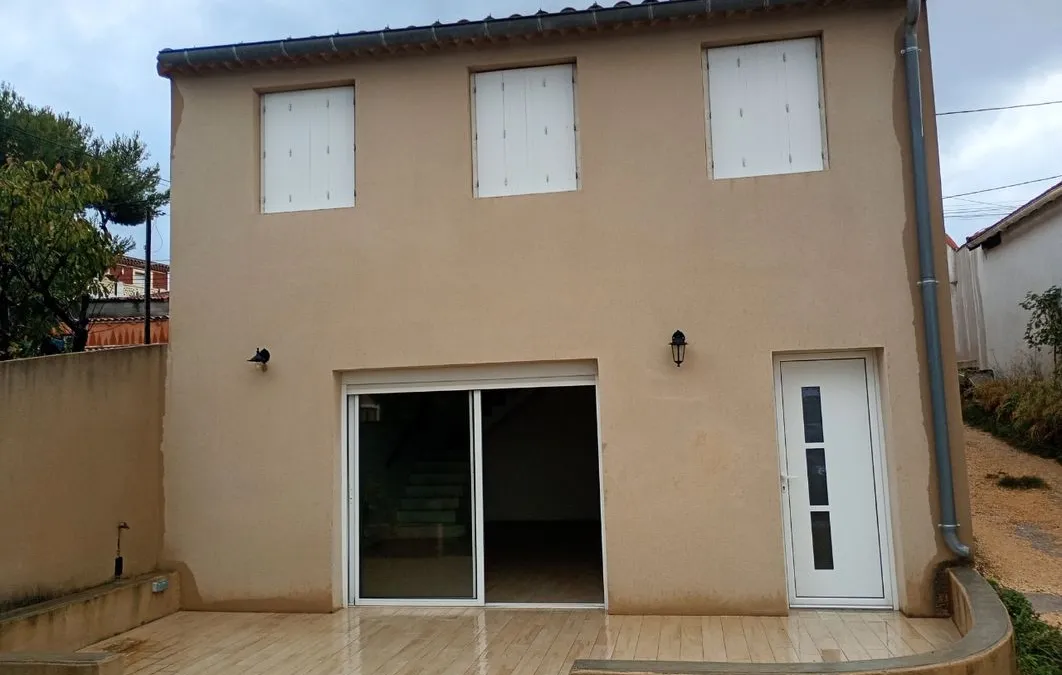 Photo 1