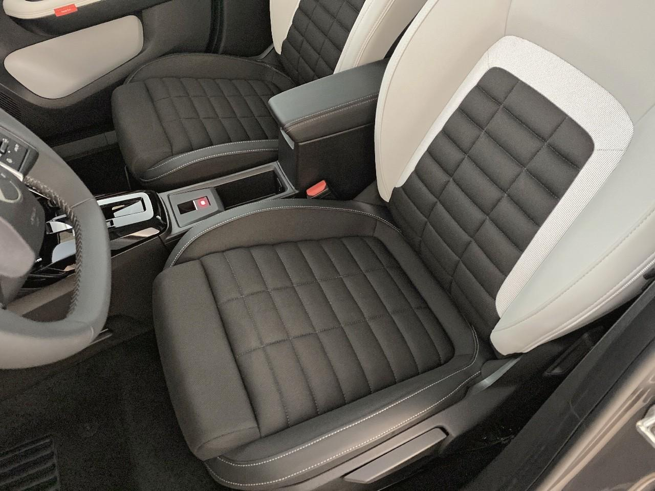 Citroën C3 Aircross hybride 145 ch aut max — photo 9