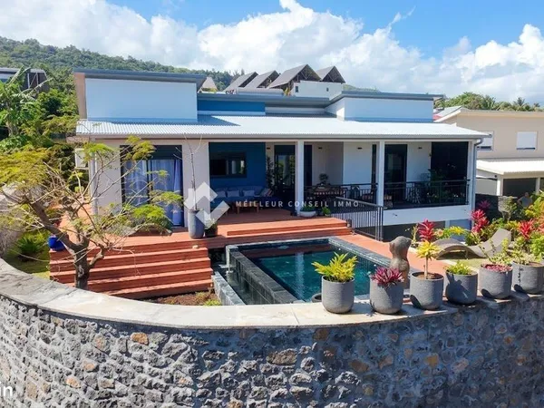 Villa 4 pièces 115 m²