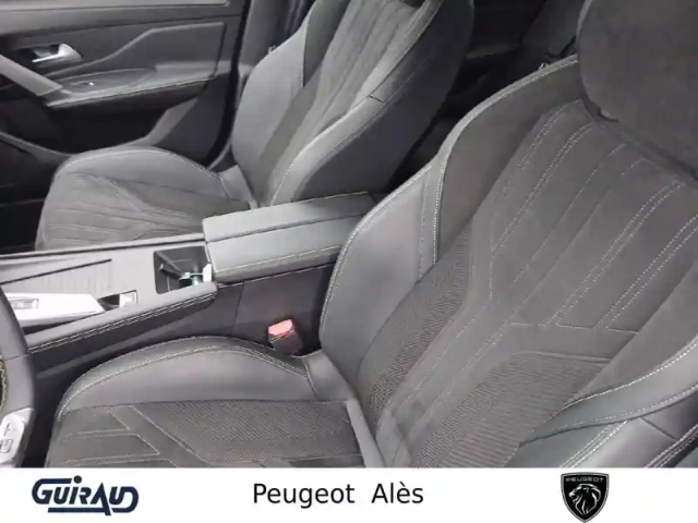 Peugeot 308 phev 180 e-eat8 — photo 93