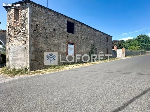 Grange 1 pièce 230 m²