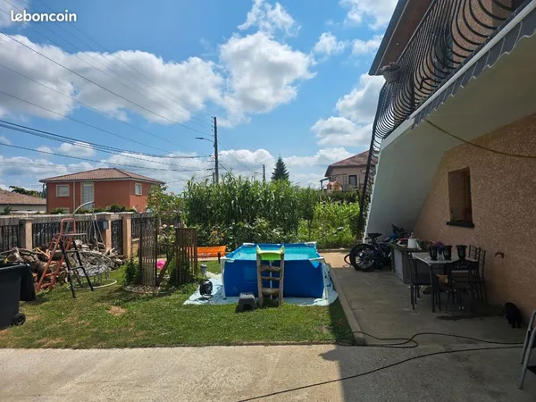 MAISON INDIVIDUELLE 170 m² - 2 LOGEMENTS INDÉPENDANTS - TERRAIN 1 095 m²