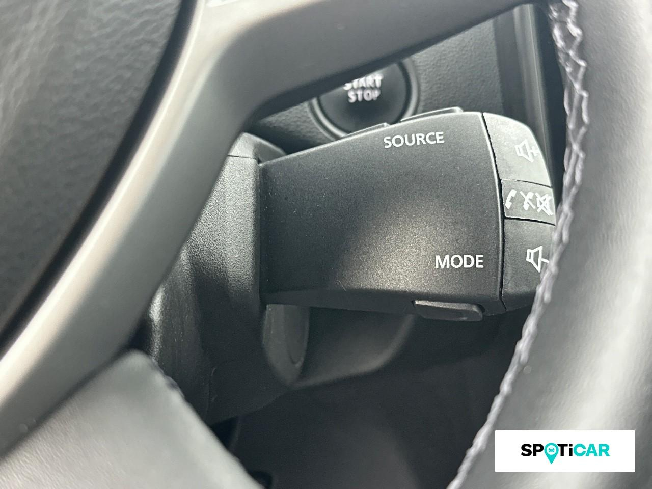 Dacia Duster 1.3 tce 150ch fap extreme 4x2 edc — photo 16