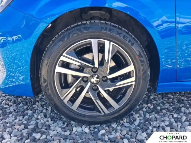 Peugeot 208 puretech 100 s&amp;s eat8 — photo 11