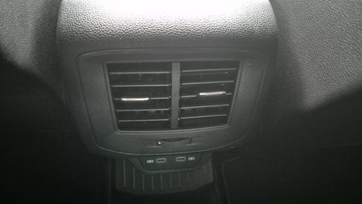 Volkswagen T-Roc 1.5 TSI 150 DSG7 - R Line – 2024 – 8237 km – Essence – Boîte Automatique — photo 10