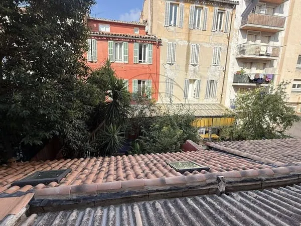 Studio 1 pièce 35 m²