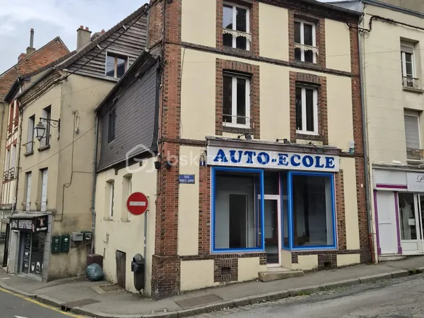 Fonds de commerce 10 pièces 100 m²