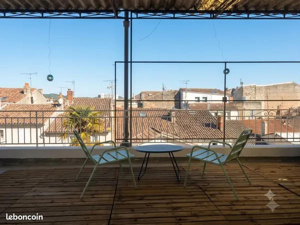 T2 hyper centre agen avec terrasse rooftop privatif