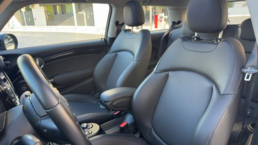 Mini Cooper SE 184 94kWh - Premium Plus – 2023 – 43343 km – Électrique – Boîte Automatique — photo 9