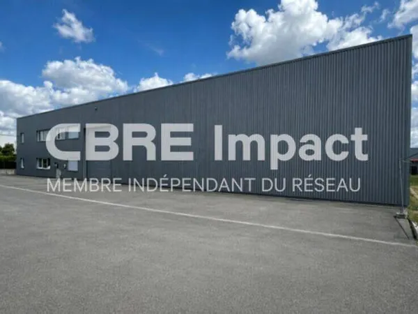 Local d'activité 1020 m²