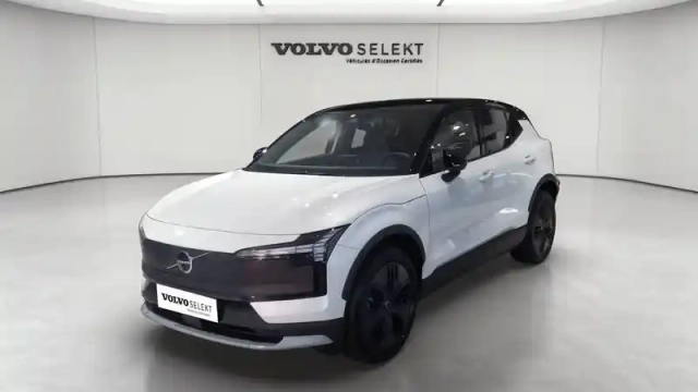 Volvo Ex30 cross country twin performance 428 ch 1edt — photo 24