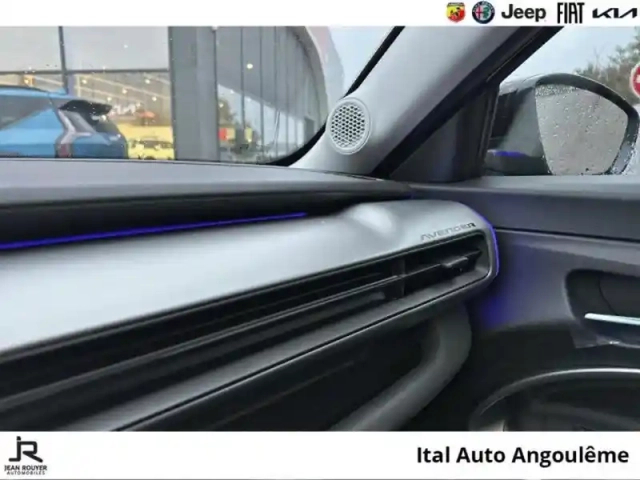 Jeep Avenger electrique 156ch 115kw altitude — photo 14
