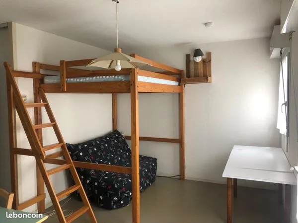 Studio quartier saint Michel