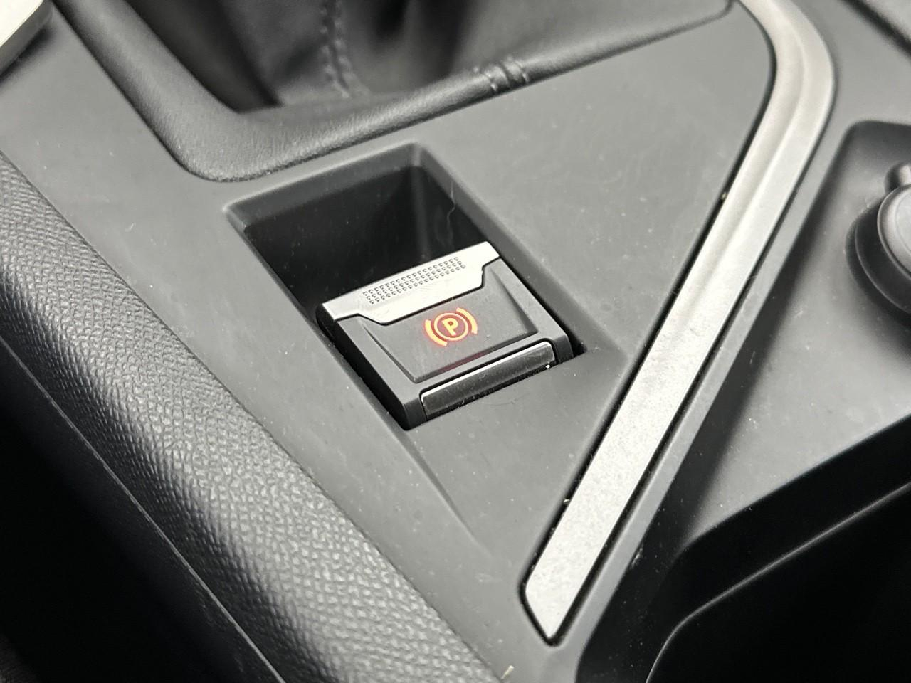 Peugeot 308 puretech 110ch s&s bvm6 active pack — photo 30