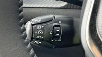 Peugeot 208 1.2 Hybrid 110ch Style e-DCS6 — photo 18