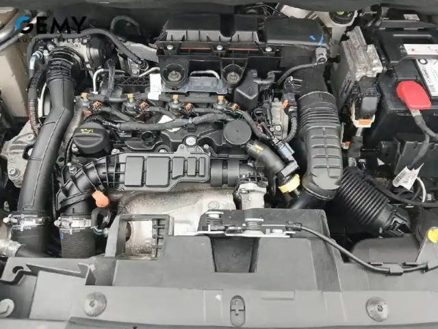Peugeot Partner fourgon standard 650 kg bluehdi 100 s&amp;s bvm6 — photo 12