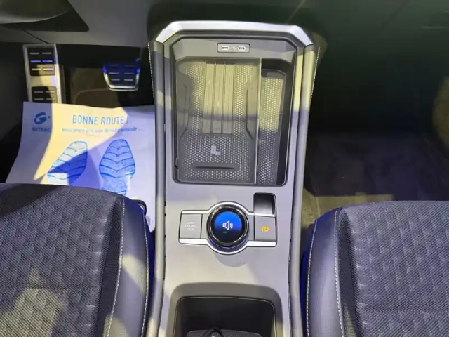 Volkswagen T-Roc 1.5 etsi evo2 hybrid 150 ch dsg7 — photo 13