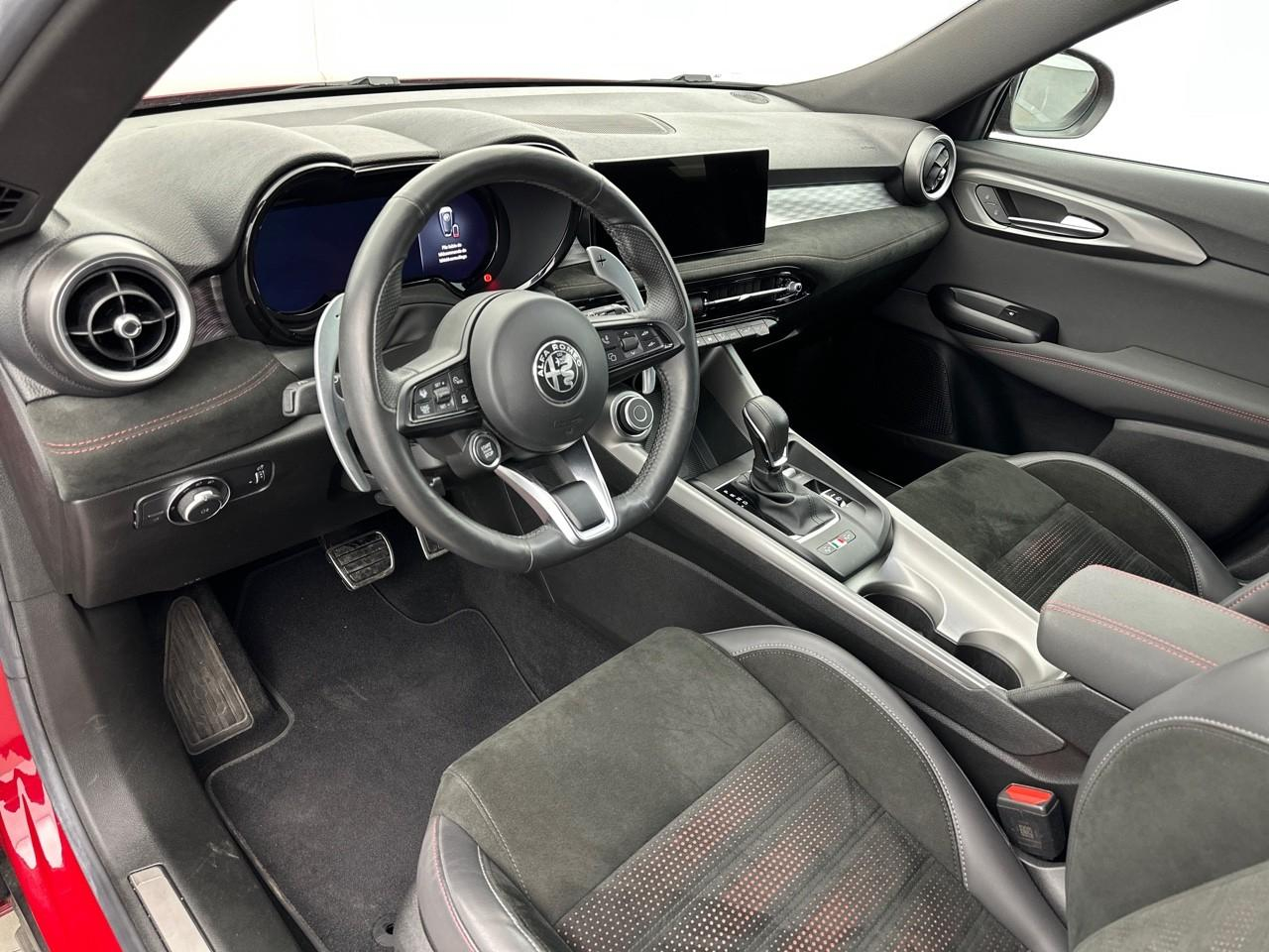 Alfa Romeo Tonale 1.5 hybrid 160 ch vgt tct7 veloce — photo 8