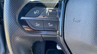 Peugeot 208 e-208 136ch GT Pack — photo 26