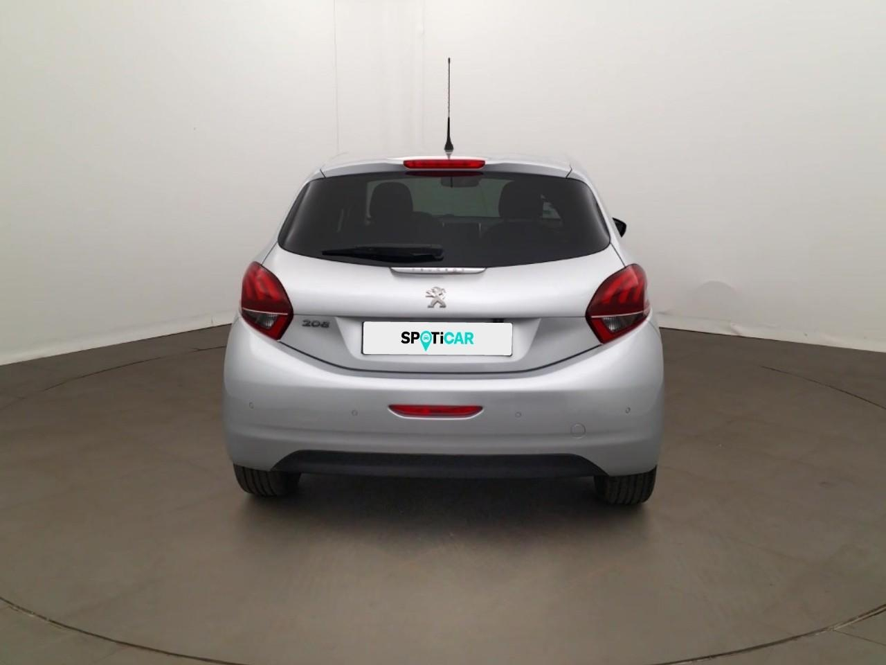 Peugeot 208 puretech 82ch s&s bvm5 tech edition — photo 4